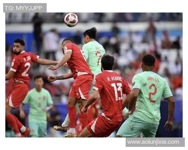 中国足球迎战卡塔尔队期待精彩对决展现亚洲足球实力与魅力